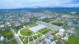 Chủ tịch tỉnh Quảng Nam đề nghị tạm dừng đấu thầu các dự án bất động sản mới