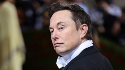 Tài sản tỷ phú Elon Musk tăng 30 tỷ USD trong một tuần