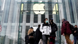 Apple cán mốc 2 tỷ thiết bị hoạt động, doanh thu sụt giảm 5%
