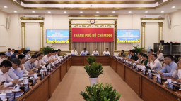 Lãnh đạo Tp.HCM yêu cầu đánh giá lại việc thu thuế TNCN đối với công nhân mất việc