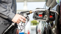 Giá xăng, dầu trong nước hôm nay có thể tăng mạnh