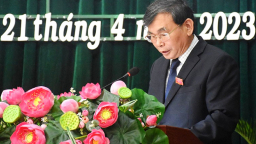 Miễn nhiệm 1 Phó chủ tịch HĐND tỉnh Phú Yên