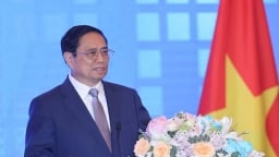 Thủ tướng đề nghị doanh nghiệp Trung Quốc đầu tư vào đường sắt, đường bộ cao tốc