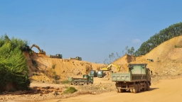 Thanh Hóa: Nhiều doanh nghiệp trúng đấu giá khai thác loạt mỏ đất, đá