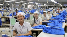 Ninh Bình: 21 doanh nghiệp cắt giảm nhân công, hơn 20.000 người lao động bị ảnh hưởng