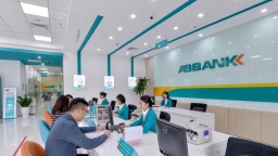 ABBank: Lợi nhuận trước thuế giảm tới 94%, nợ xấu phình to