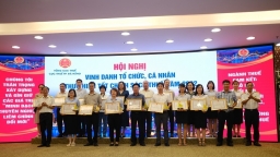 Đà Nẵng khen thưởng 82 người nộp thuế tiêu biểu năm 2022