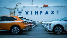 Vốn hóa VinFast vượt 100 tỷ USD, chỉ sau Tesla và Toyota
