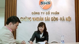 Nhiều lãnh đạo bán hết cổ phiếu SHS khi giá lập đỉnh 16 tháng