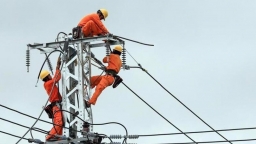Bộ Công Thương: Giá điện sinh hoạt đang phải bù chéo cho giá điện sản xuất