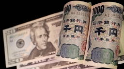 Đồng yen bấp bênh khi Nhật Bản không còn là chủ nợ lớn nhất thế giới