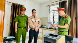 Đà Nẵng: Bắt Chủ tịch HĐQT và Tổng giám đốc Công ty CP Tài chính Vietnam Capital