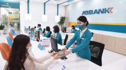 ABBank: Lợi nhuận 'bốc hơi' 66%, nợ xấu tăng vọt