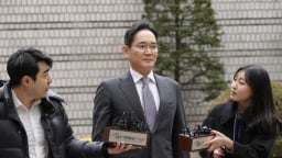 Hồi kết đẹp với Chủ tịch Samsung sau nhiều năm chịu cáo buộc