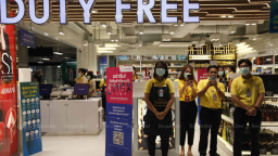 Lý do Thái Lan đóng các cửa hàng miễn thuế