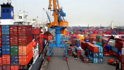 Việt Nam lần đầu nhập khẩu từ Trung Quốc vượt 100 tỷ USD chỉ trong 9 tháng