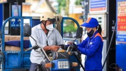 Giá xăng ngày mai có thể giảm tới gần 2.000 đồng/lít?