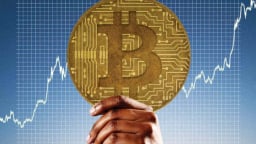 Giá Bitcoin tăng lên 107.000 USD