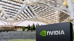 Nvidia cán mốc 4.000 tỷ USD, vượt Microsoft và Apple