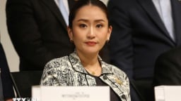 Thủ tướng Thái Lan bị phế truất