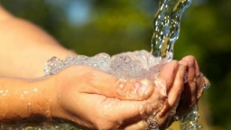 Chính phủ yêu cầu giảm giá nước sạch sinh hoạt cho người dân