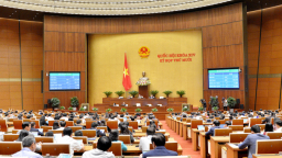 Quốc hội thông qua mức tăng trưởng GDP năm 2021 là 6%, GDP bình quân 3.700 USD/người