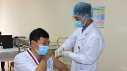 Phân bổ 300.000 liều vaccine COVID-19 tiêm trong 1-2 tuần cho Bắc Giang, Bắc Ninh