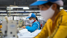 Cơ quan của Quốc hội: Chính phủ phải triển khai các gói hỗ trợ kinh tế