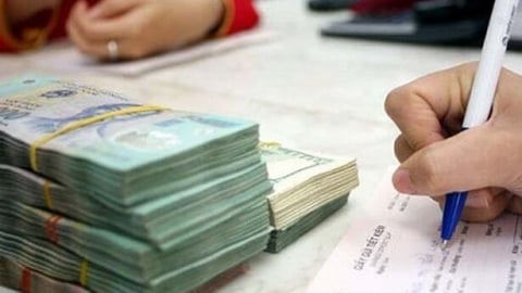 Ép buộc khách mua bảo hiểm, ngân hàng có thể bị phạt đến 500 triệu đồng