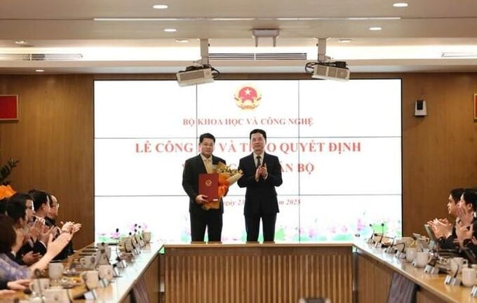 Ông Nguyễn Trường Giang làm Chủ tịch VNPost