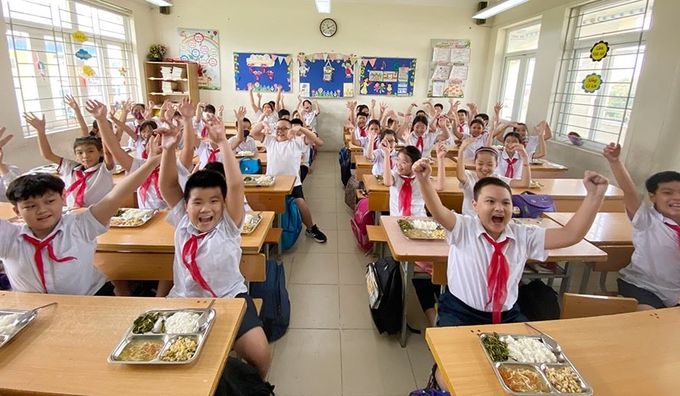 Hà Nội triển khai hỗ trợ 20 - 30 nghìn đồng/ngày ăn bán trú cho học sinh tiểu học