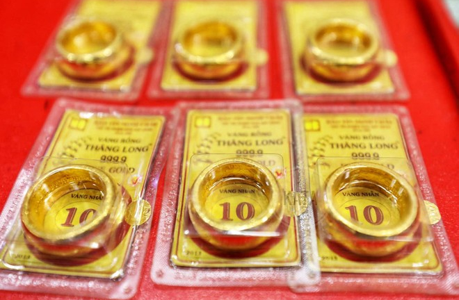 Giá vàng tăng 'sốc', lên mức hơn 115 triệu đồng/lượng