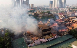 Thủ tướng chỉ đạo điều tra vụ cháy Công ty Rạng Đông