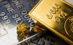 Giá vàng thế giới nhích nhẹ, vàng trong nước tiếp tục giảm sâu