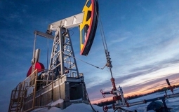 Giá dầu thô lấy lại đà tăng, vượt mốc 110 USD/thùng