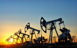 Giá dầu hôm nay quay đầu giảm xuống dưới 110 USD/thùng