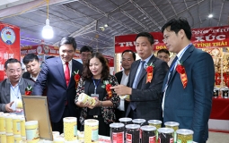 Nghệ An: Hội chợ Công Thương vùng Bắc Trung Bộ - Nghệ An thu hút trên 100 doanh nghiệp tham gia