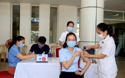 Thủ tướng “thúc” thần tốc tiêm vaccine phòng chống dịch Covid-19 giáp Tết