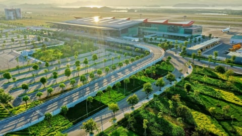 Công trình công – quản trị tư