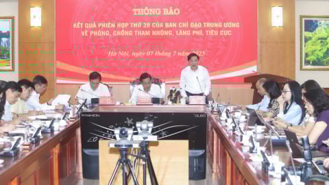 Đưa vụ án xảy ra tại Cục An toàn thực phẩm và 5 vụ khác vào diện theo dõi, chỉ đạo