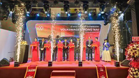 Volkswagen Việt Nam khai trương đồng loạt 5 đại lý