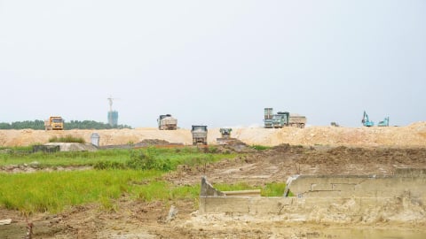Thúc tiến độ bàn giao mặt bằng thi công Cảng hàng không Quảng Trị