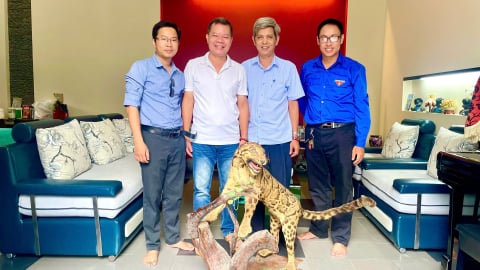 Người dân Huế tự nguyện trao tặng tiêu bản động vật hoang dã cho Bảo tàng