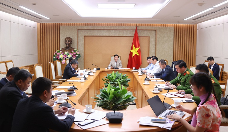 Nghiên cứu áp dụng sớm hơn quy chuẩn khí thải ô tô, xe máy 