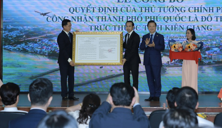 Phú Quốc - trung tâm kết nối khu vực và thế giới