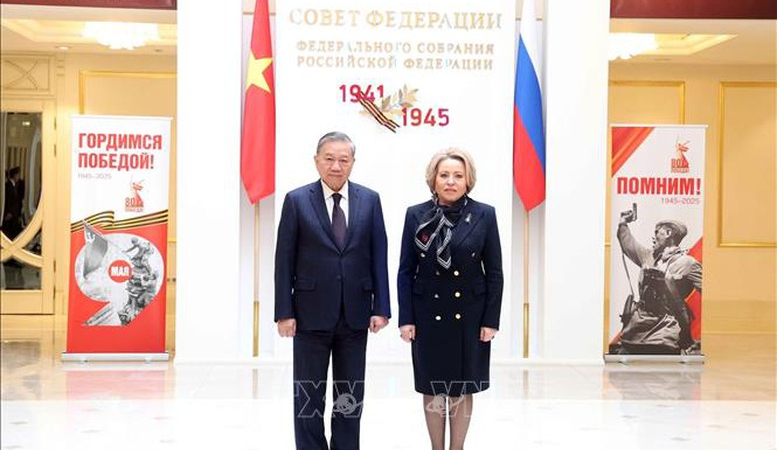 Phát triển quan hệ Đối tác chiến lược toàn diện với Nga