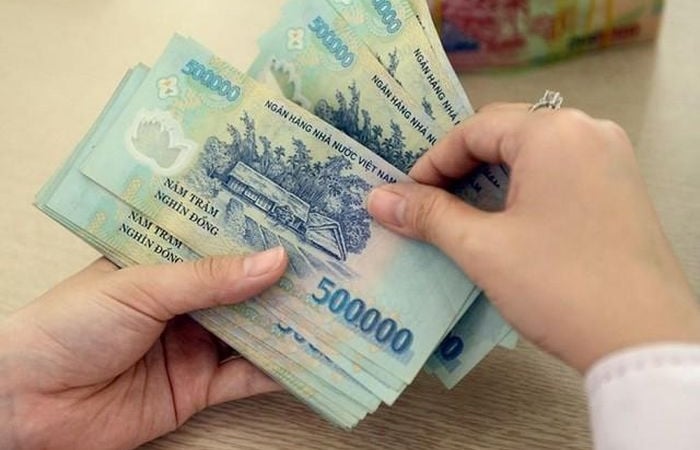Lao động hợp đồng có áp dụng thang bảng lương Nghị định 204?