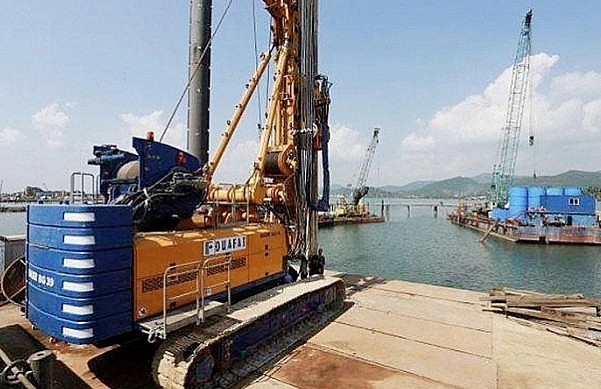 Nhìn lại đường trượt dốc của Tập đoàn Đua Fat