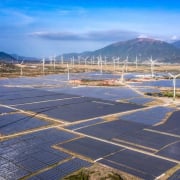  Công ty điện mặt trời của Trung Nam lãi gần 140 tỷ đồng 