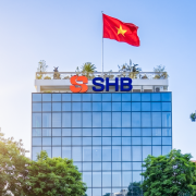 SHB lọt TOP 10 Ngân hàng thương mại Việt Nam uy tín